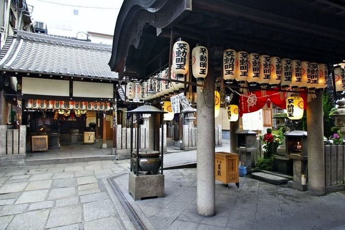 hozen-ji temple