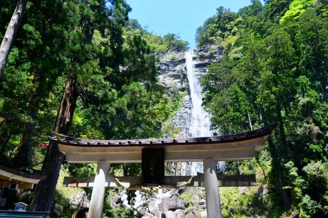 nachi falls