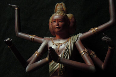 ashura statue