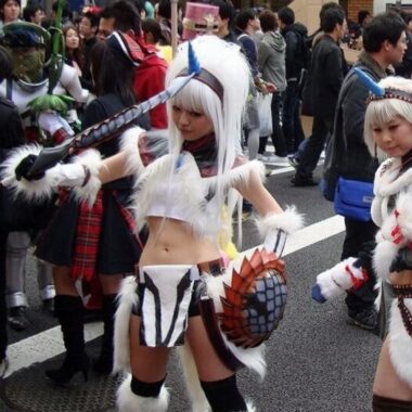 cosplayers