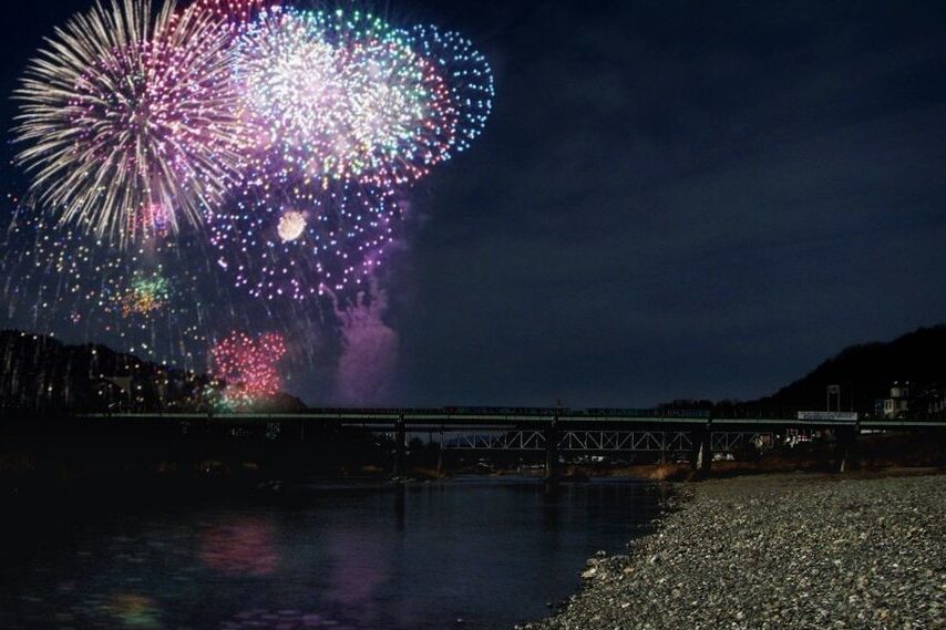 yoshinogawa fireworks